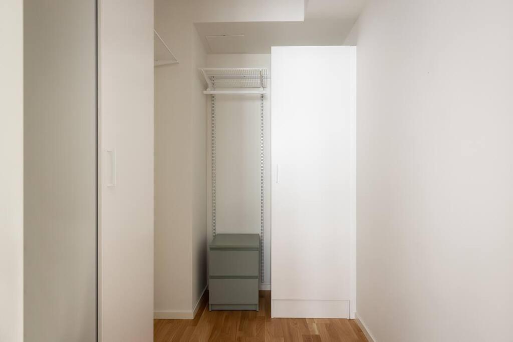 Modern Elegance I Hagastaden Apartment *